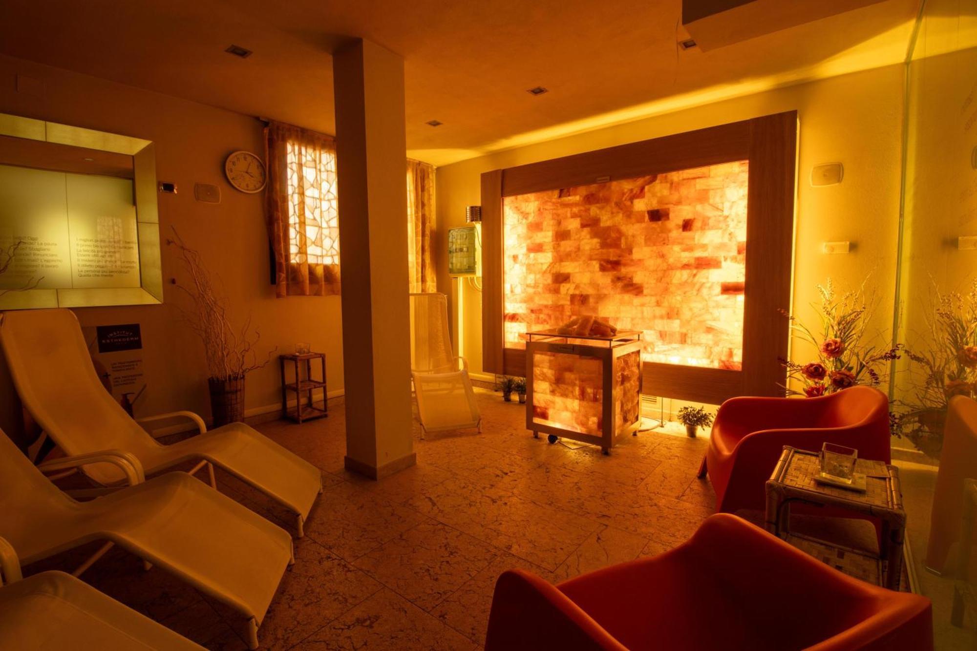 Paradise Hotel & Wellness Saint-Vincent Luaran gambar
